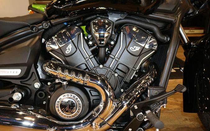 2025 Indian Scout Classic Limited +Tech Black Metallic