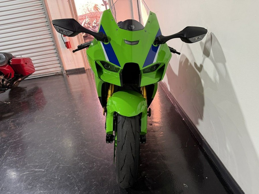 2024 Kawasaki Ninja ZX-10R 40th Anniversary Edition ABS