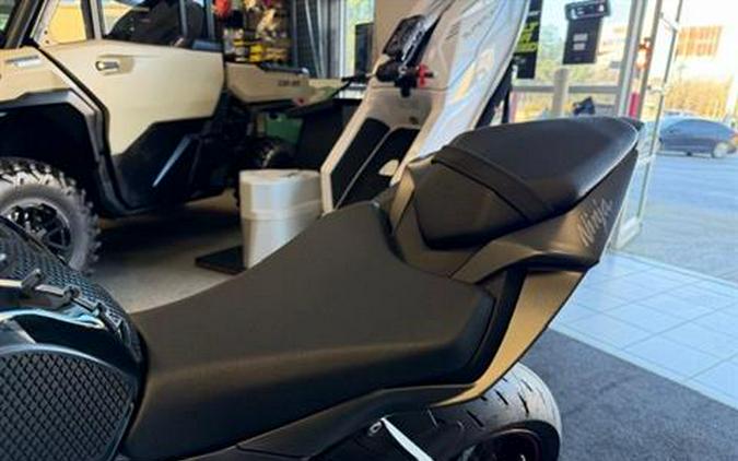 2022 Kawasaki Ninja ZX-6R