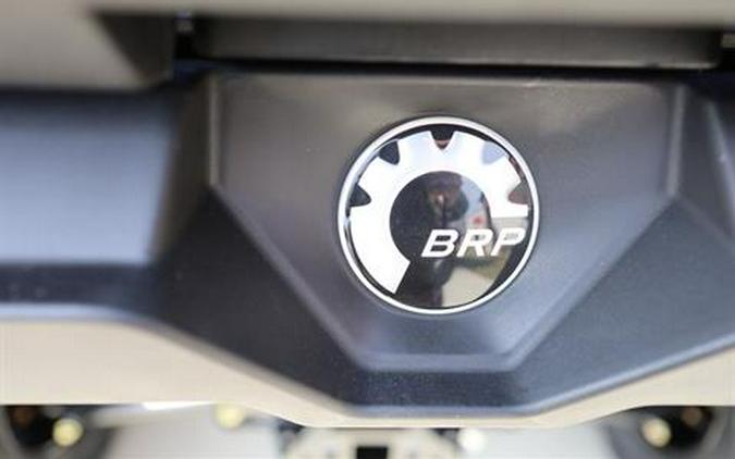 2026 Can-Am Defender PRO XT