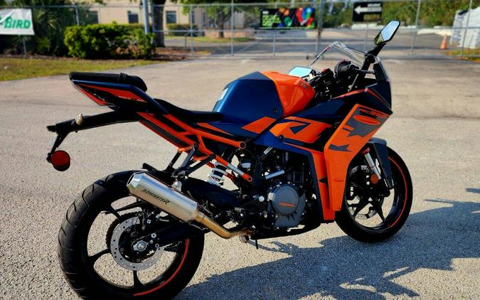 2022 KTM RC 390