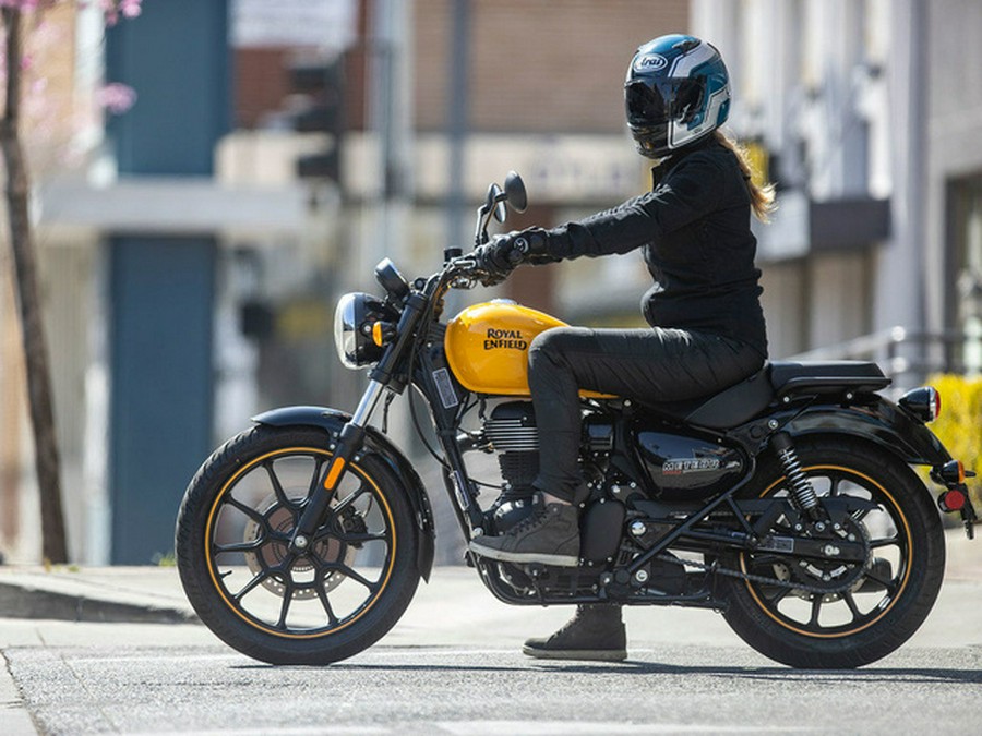 2022 Royal Enfield Meteor Fireball Yellow