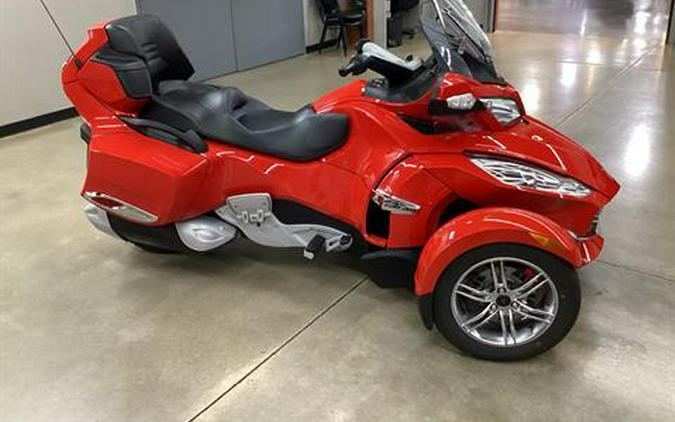 2011 Can-Am Spyder® RT-S SE5