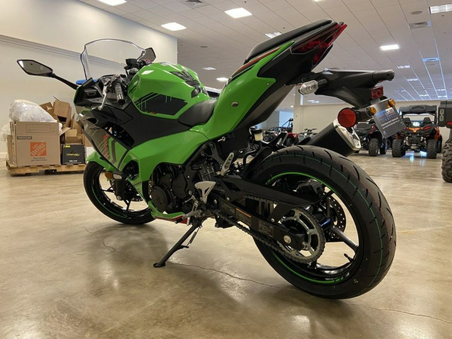 2024 Kawasaki Ninja 500 KRT Edition SE ABS