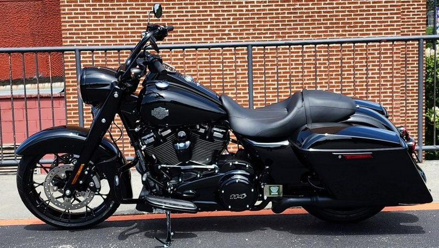 2024 Harley-Davidson® FLHRXS - Road King® Special