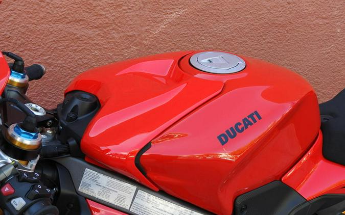 2025 Ducati Panigale V4 S Ducati Red