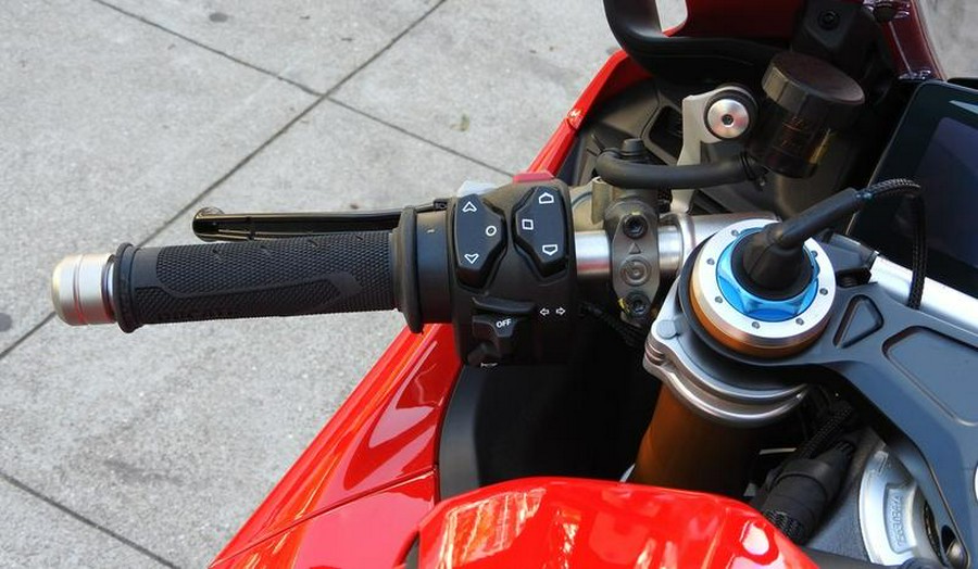2025 Ducati Panigale V4 S Ducati Red
