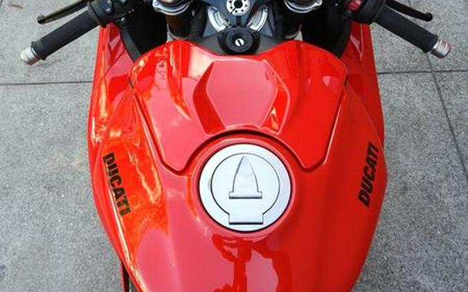 2025 Ducati Panigale V4 S Ducati Red