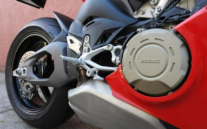 2025 Ducati Panigale V4 S Ducati Red