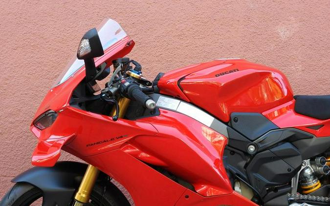 2025 Ducati Panigale V4 S Ducati Red