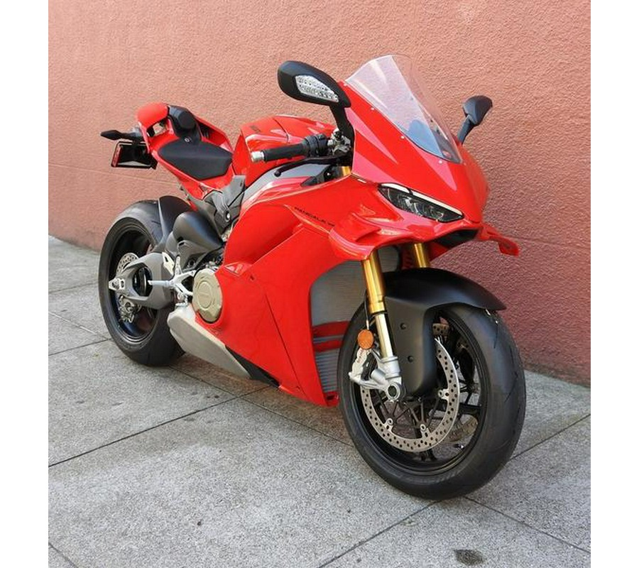 2025 Ducati Panigale V4 S Ducati Red