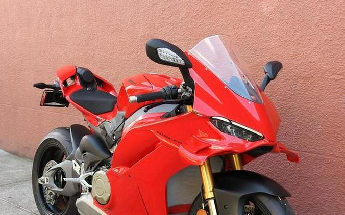 2025 Ducati Panigale V4 S Ducati Red