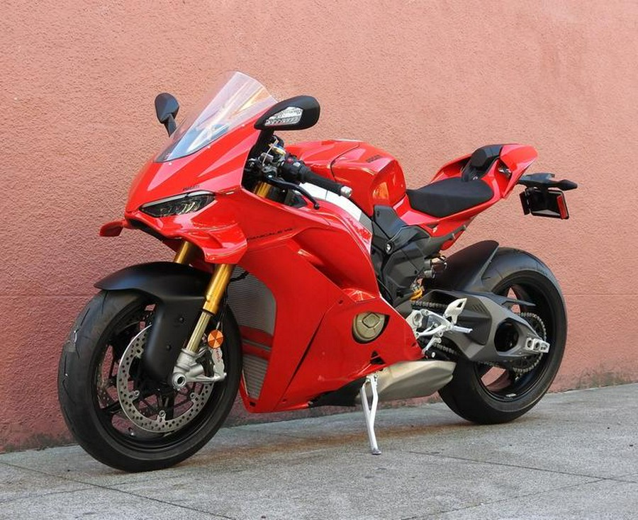 2025 Ducati Panigale V4 S Ducati Red