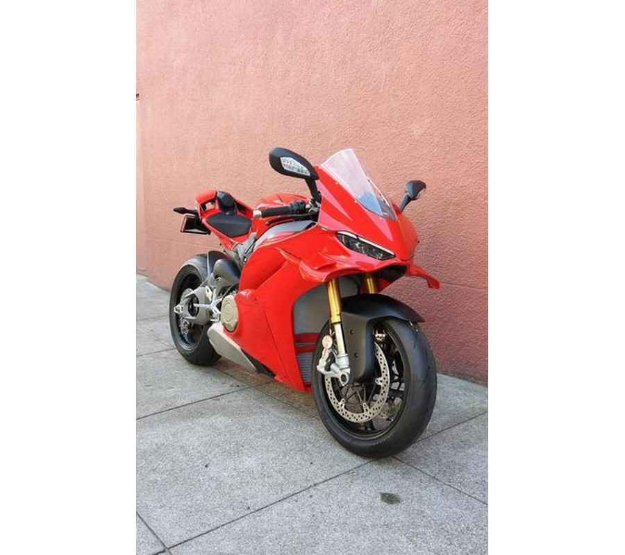 2025 Ducati Panigale V4 S Ducati Red