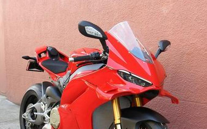 2025 Ducati Panigale V4 S Ducati Red