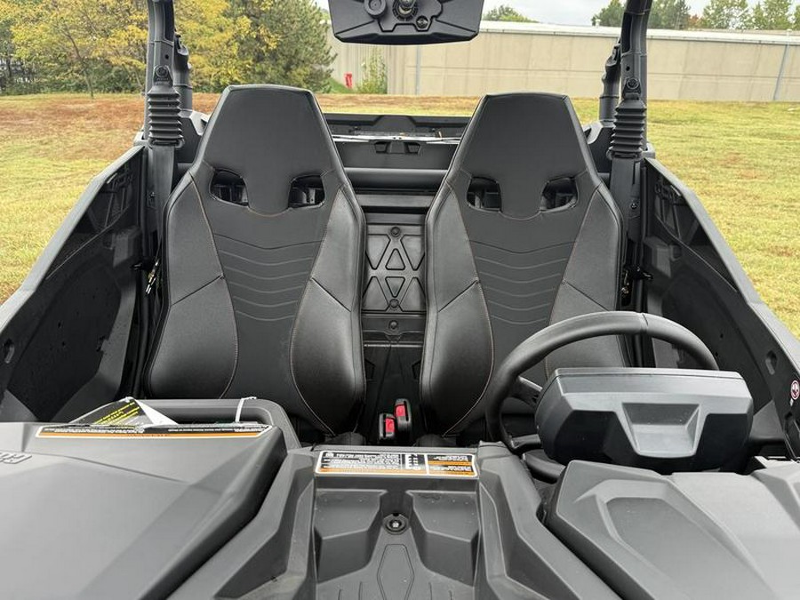 2026 Can-Am® Commander XT-P 1000R