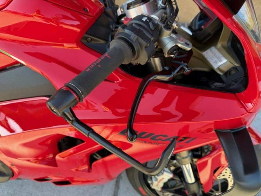 2023 Ducati Panigale V4 Ducati Red