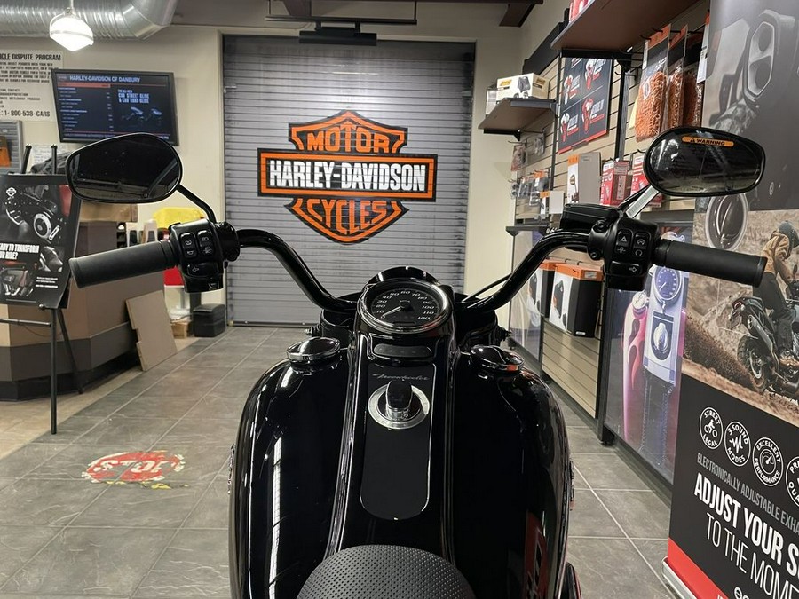 2024 Harley-Davidson® FLRT - Freewheeler®