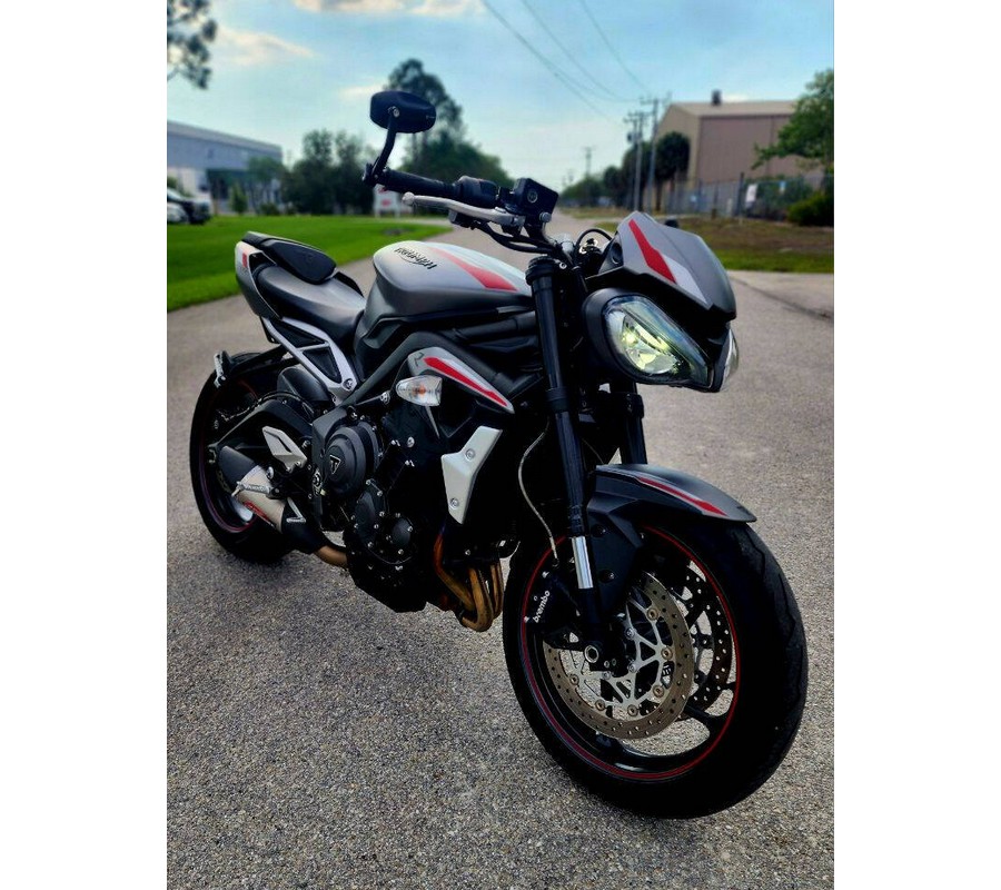2022 Triumph STREET TRIPLE R STD/LOW