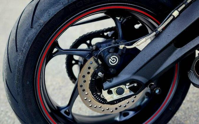 2022 Triumph STREET TRIPLE R STD/LOW