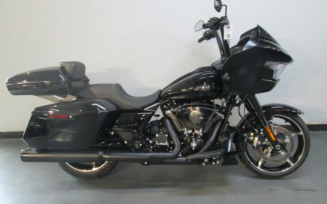 2024 Harley-Davidson® FLTRX - Road Glide®