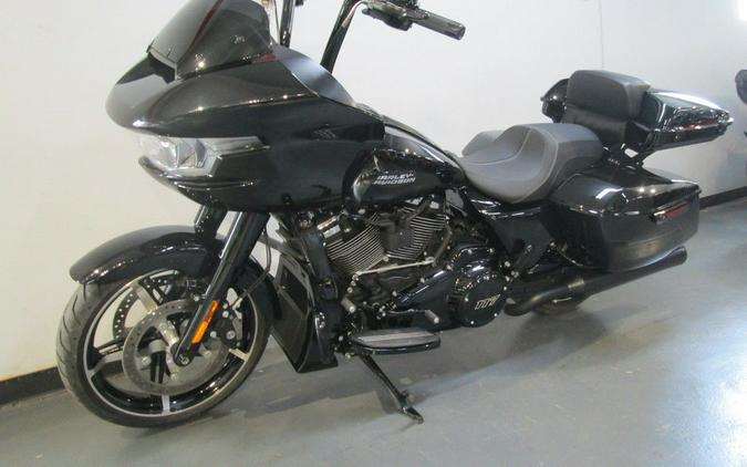 2024 Harley-Davidson® FLTRX - Road Glide®