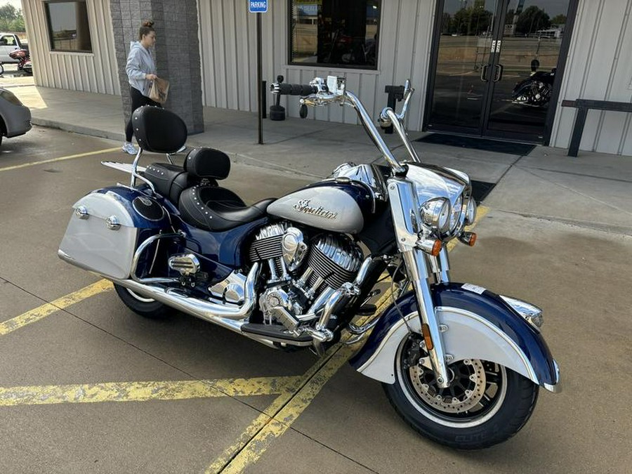 2017 Indian Motorcycle® Springfield™ Blue Sapphire Over Star Silver