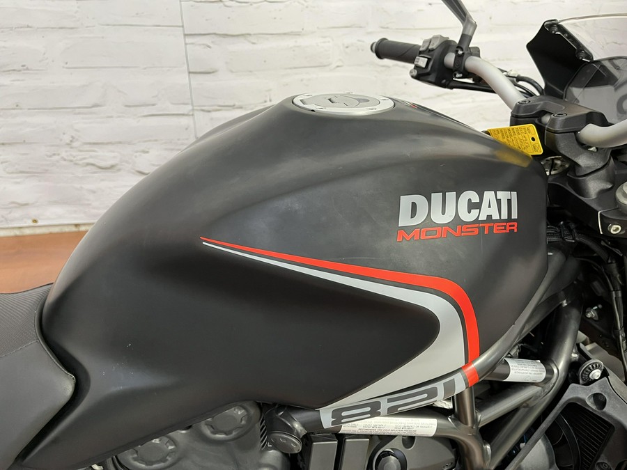 2019 Ducati MONSTER 821