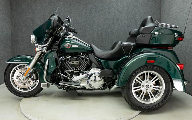 2024 HARLEY DAVIDSON FLHTCUTG TRI GLIDE ULTRA CLASSIC TRIKE W/ABS