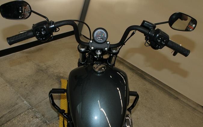 Used 2025 Harley-Davidson Street Bob Cruiser FXBB Motorcycle For Sale In Miami, Florida