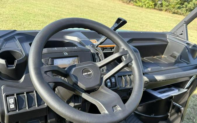 2026 Can-Am® Defender MAX DPS HD10