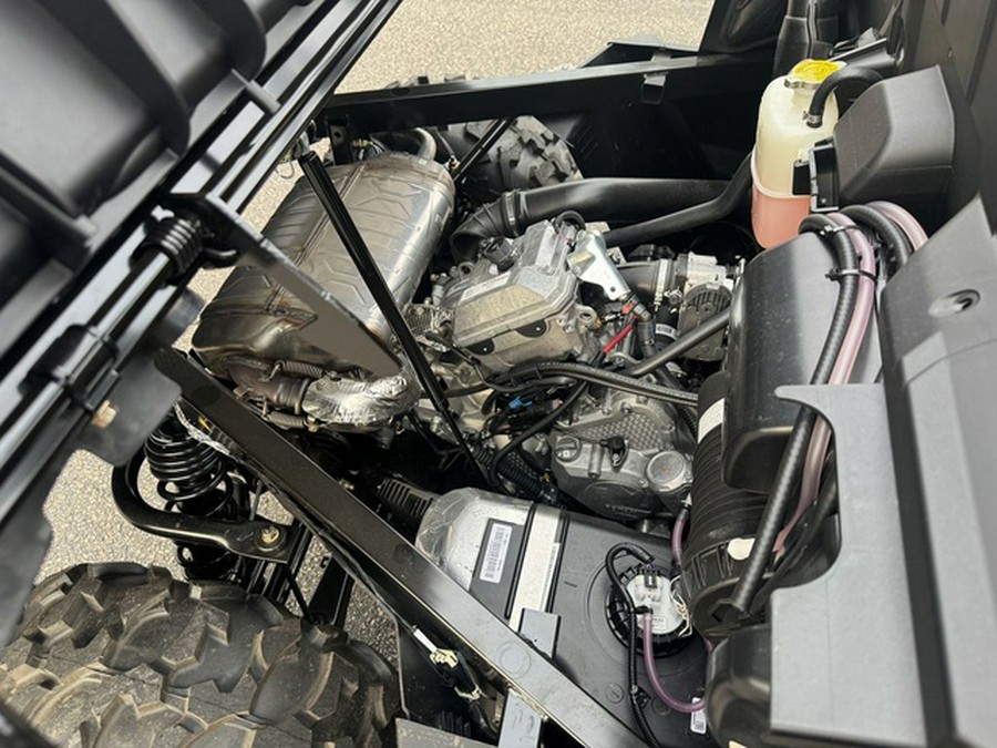 2026 Can-Am Defender DPS HD7 Dark Wildland Camo