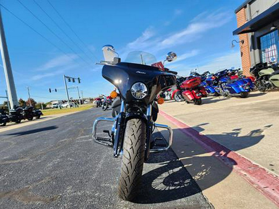 2025 Indian Motorcycle Scout® Classic Limited +Tech