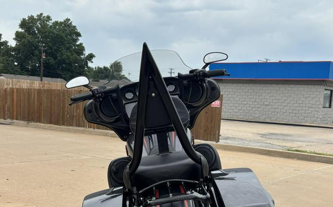 2018 Harley-Davidson FLHXSE CVO Street Glide
