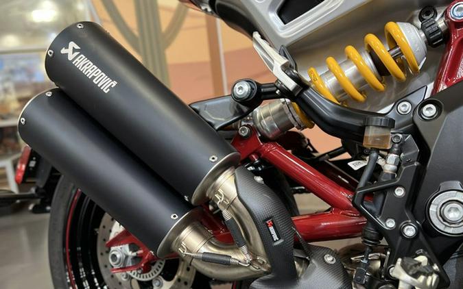 2022 Indian FTR R Carbon Carbon Fiber