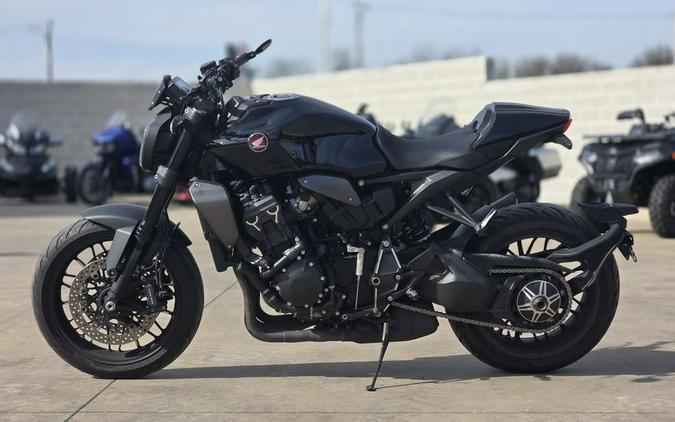 2021 Honda® CB1000R Black Edition