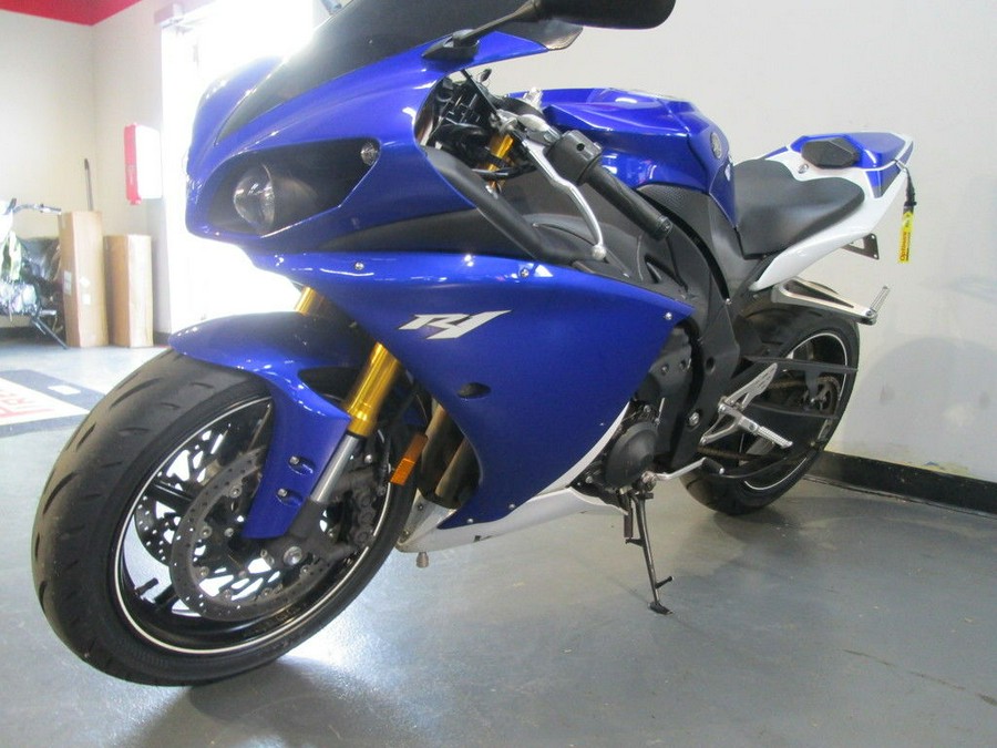 2011 Yamaha YZF R1