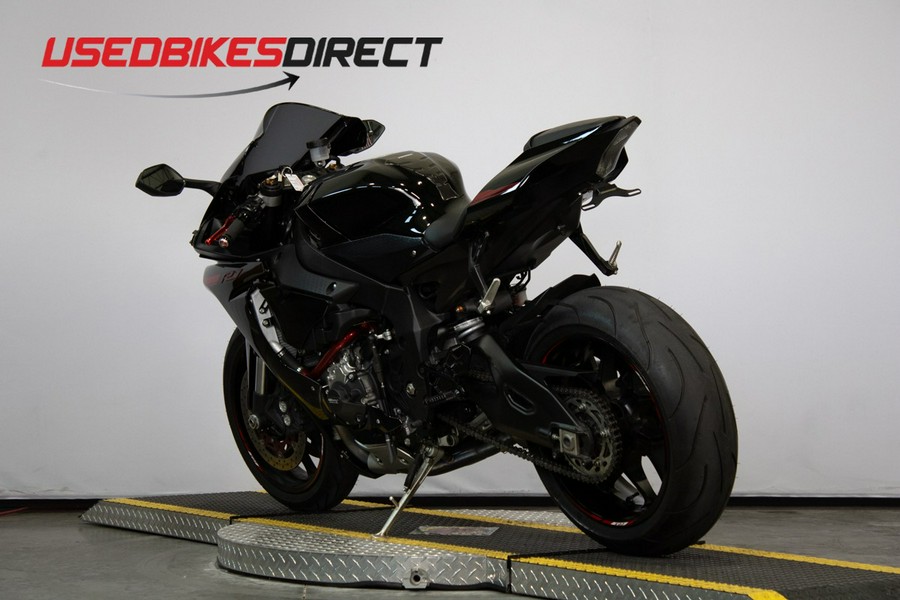 2015 Yamaha YZF-R1 - $13,999.00