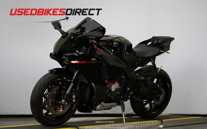 2015 Yamaha YZF-R1 - $13,499.00