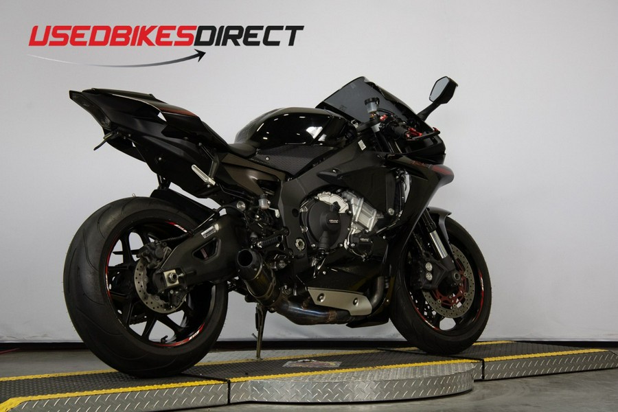 2015 Yamaha YZF-R1 - $13,999.00