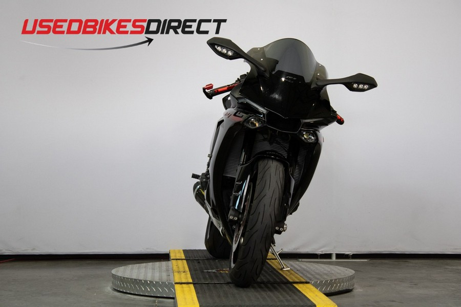 2015 Yamaha YZF-R1 - $13,999.00