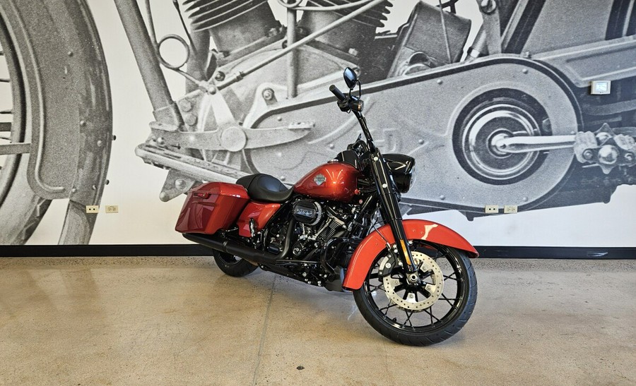 2025 Road King Special FLHRXS