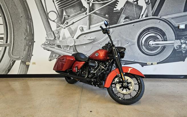 2025 Road King Special FLHRXS
