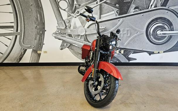 2025 Road King Special FLHRXS