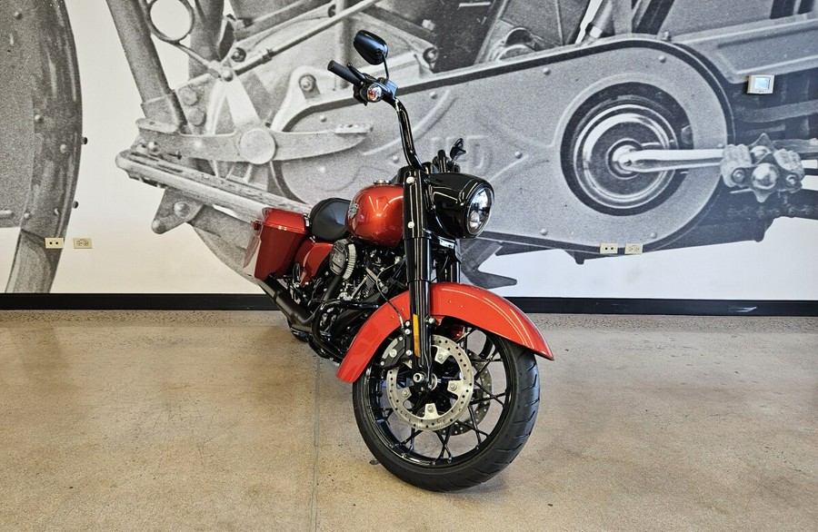 2025 Road King Special FLHRXS