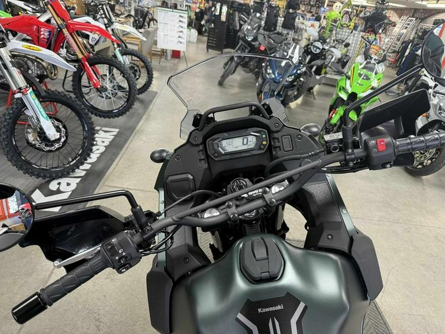 2025 Kawasaki KLR®650 Metallic Matte Old School Green