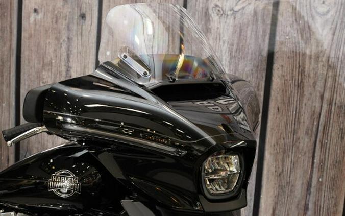 New 2025 Harley-Davidson Street Glide Ultra Motorcycle For Sale In Raleigh, North Carolina