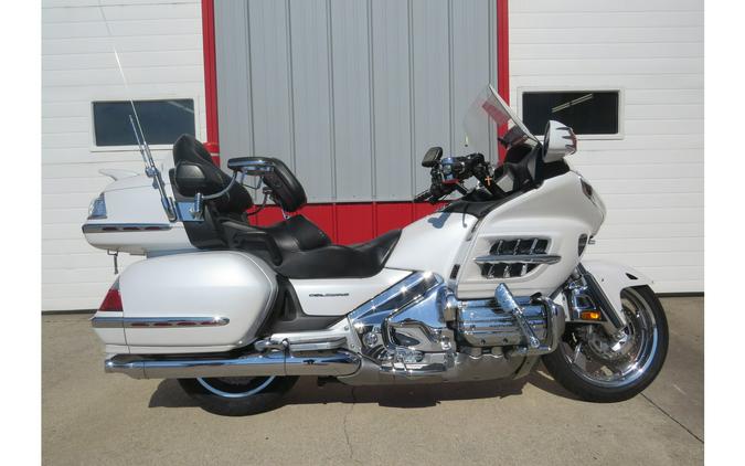 2008 Honda GOLD WING PREMIUM