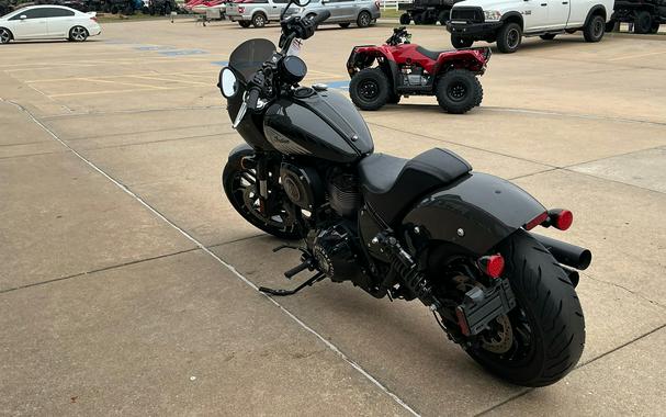 2024 Indian Motorcycle SPORT CHIEF