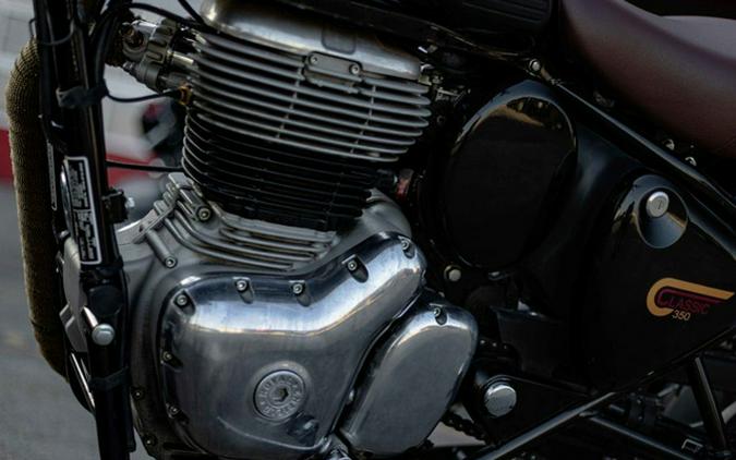 2022 Royal Enfield Classic 350 Halcyon Black